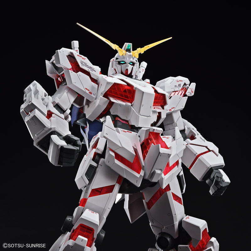 Unicorn Gundam (Destroy Mode) Model kit 1/48